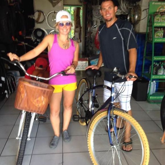 Meet your Posher, Taylor - Picture 1 of 1